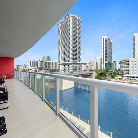 Hallandale Sky Water View Hallandale Beach Exterior photo