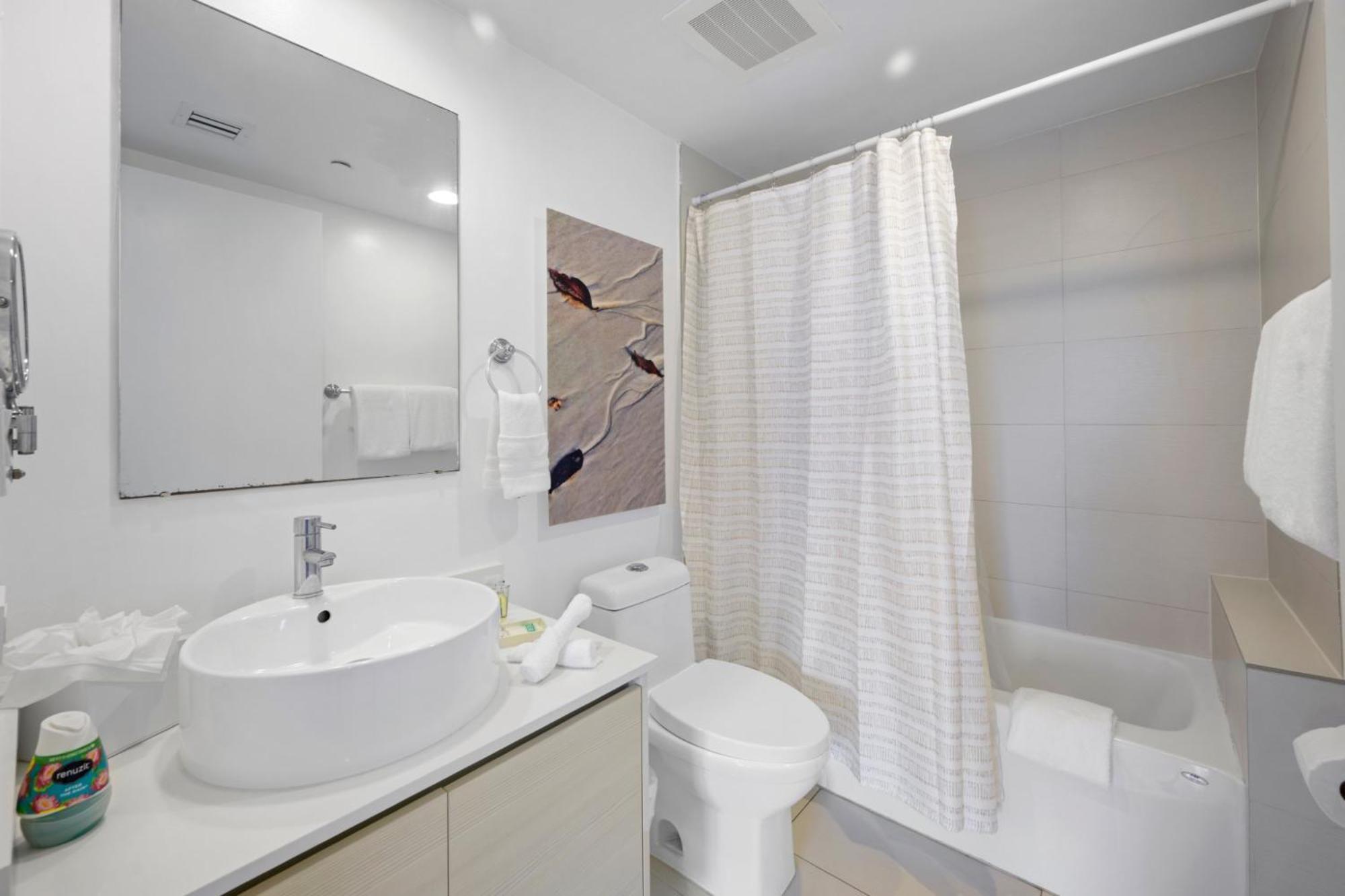 Hallandale Sky Water View Hallandale Beach Exterior photo