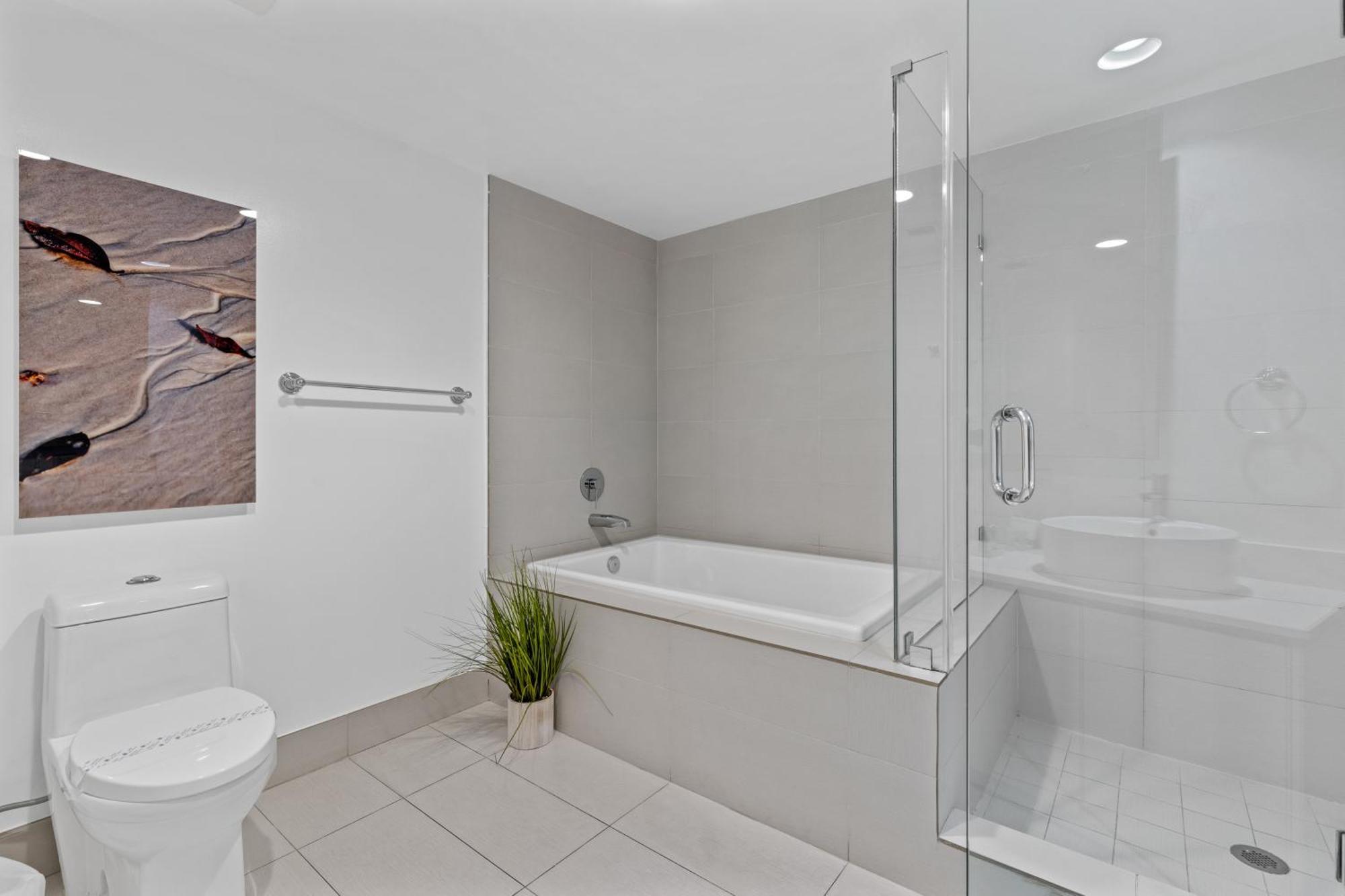 Hallandale Sky Water View Hallandale Beach Exterior photo
